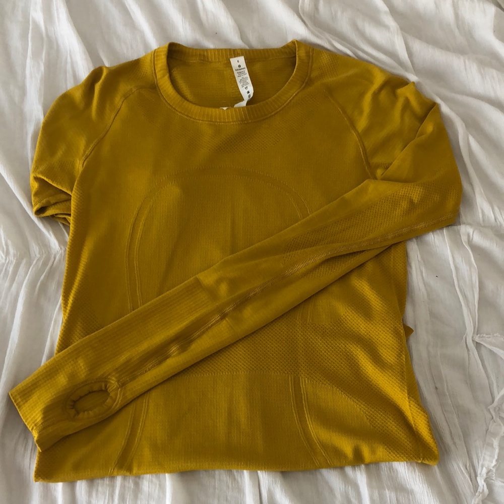 Lululemon swiftly tech long sleeve
